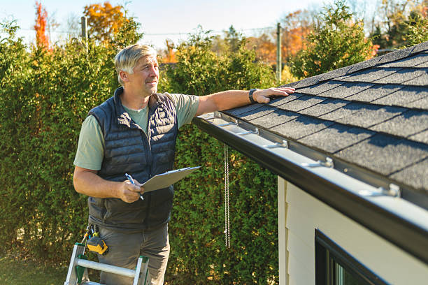 Professional Roofing technician working in Mabscott, WV